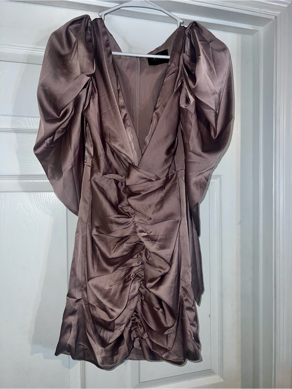 DO+BE Satin Ruched Dress in Mauve-Taupe Sheen